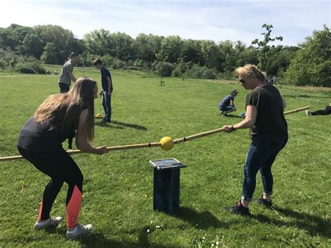 spel voor grote groep binnen volwassenen|7 Teambuilding Spellen die altijd werken en impact。